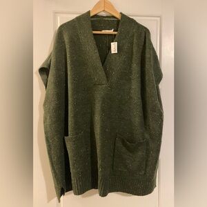 BNWT Reitmens L-XL woman’s green sweater vest